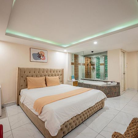 Joy In By Cozrum Ciudad Ho Chi Minh  Exterior foto